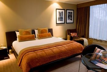 Radisson Blu Edwardian Heathrow Hotel and Conference Centre, London